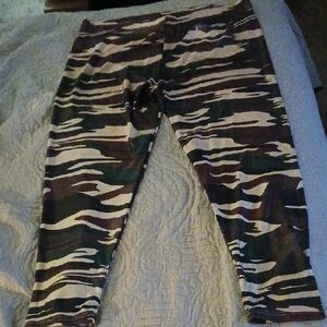 High-waisted Womens Camouflage Leggings